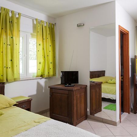 Rooms Vesna Kaštela Exterior foto