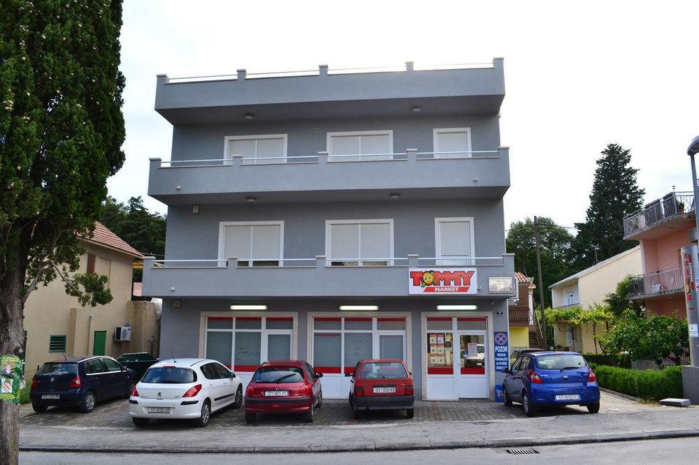 Rooms Vesna Kaštela Exterior foto